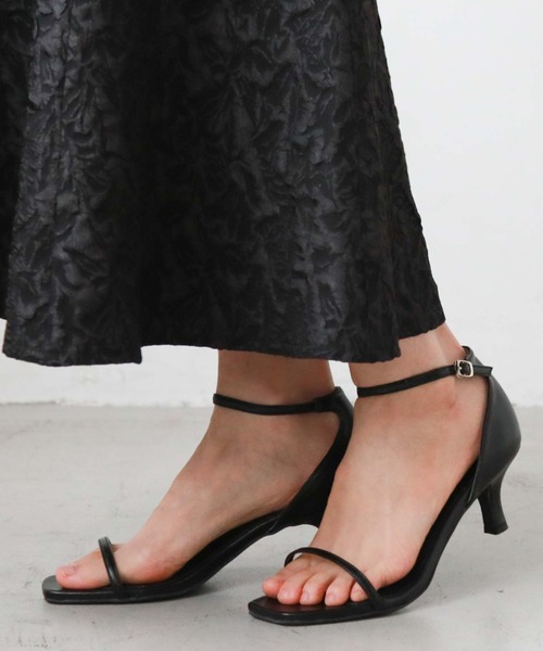 archives（アルシーヴ）の「スクエアサンダル（サンダル・レディース・シルバーグレー/ブラック/アイボリー・MEDIUM/LARGE）」の6枚目の写真