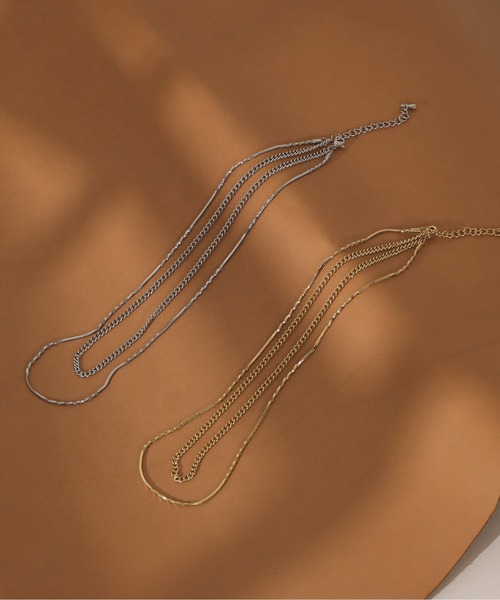 voov（ブーブ）の「2連 ワイド チェーン ネックレス（ネックレス・レディース・シルバー/ゴールド・フリー）」の4枚目の写真