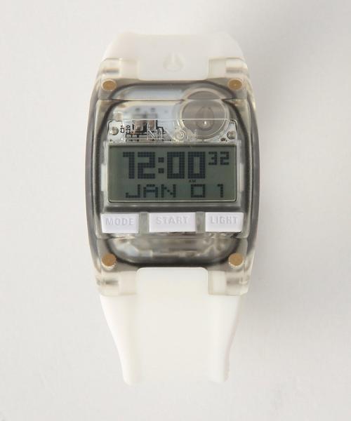 Another Edition（アナザーエディション）の「NIXON THE COMP S（アナログ腕時計・レディース・ホワイト/レッド・フリー）」の2枚目の写真