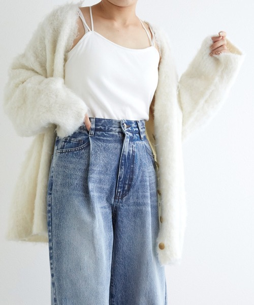 w closet(ダブルクローゼット)の「タックワイドデニムパンツ(デニムパンツ・レディース・ブルー/ネイビー・FREE)」の22枚目の写真