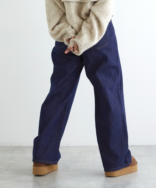 w closet(ダブルクローゼット)の「タックワイドデニムパンツ(デニムパンツ・レディース・ブルー/ネイビー・FREE)」の7枚目の写真