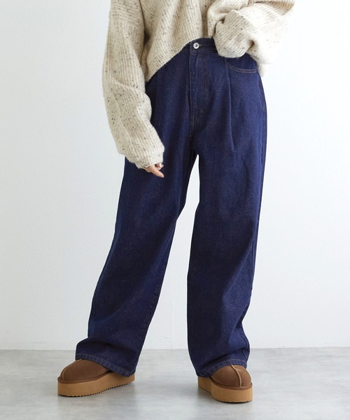 w closet(ダブルクローゼット)の「タックワイドデニムパンツ(デニムパンツ・レディース・ブルー/ネイビー・FREE)」の9枚目の写真