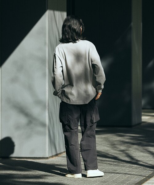 LACOSTE(ラコステ)の「LACOSTE × JS / 別注 ヘビーピケ L/S Tシャツ(Tシャツ/カットソー・メンズ・ブラック系その他/グレー/ベージュ系その他/グリーン系その他・3/4/5)」の20枚目の写真