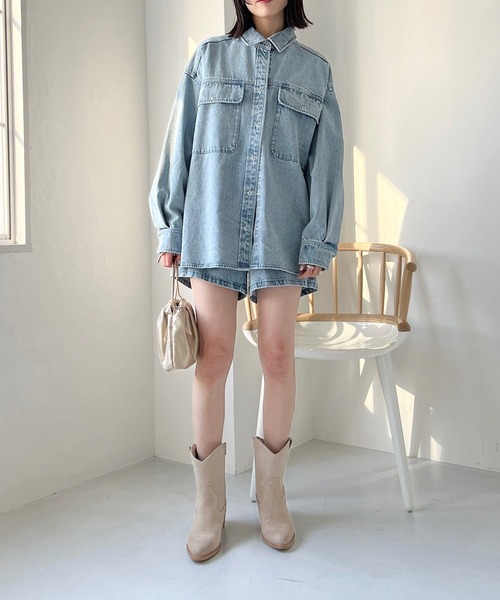 mystic（ミスティック）の「【2色展開】デニムシャツ（シャツ/ブラウス・レディース・インディゴブルー/ブルー・FREE）」の16枚目の写真