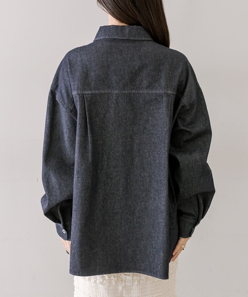 mystic（ミスティック）の「【2色展開】デニムシャツ（シャツ/ブラウス・レディース・インディゴブルー/ブルー・FREE）」の10枚目の写真