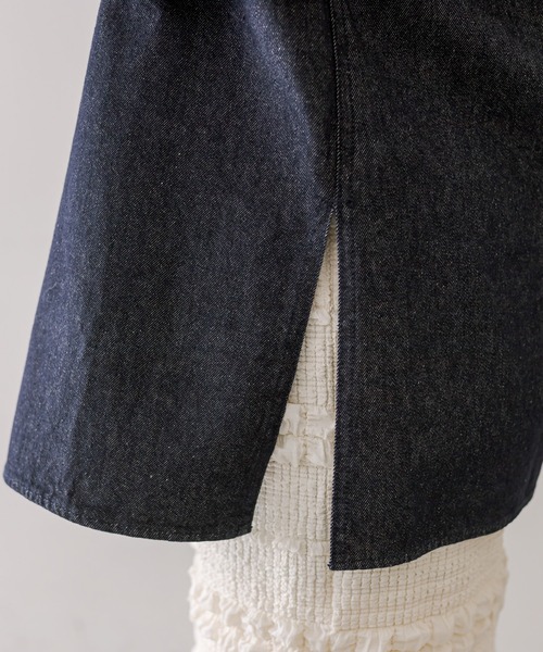 mystic（ミスティック）の「【2色展開】デニムシャツ（シャツ/ブラウス・レディース・インディゴブルー/ブルー・FREE）」の15枚目の写真