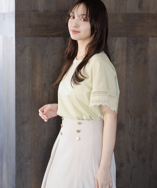 Andemiu（アンデミュウ）の「ソデレースキリカエカット112660（Tシャツ/カットソー・レディース・オフホワイト/ブラック/ライム/ネイビー・FREE）」の22枚目の写真