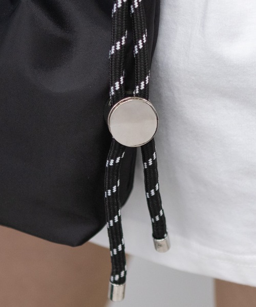 pumpkin port（パンプキンポート）の「ミニショルダーバッグ サコッシュ（ショルダーバッグ・レディース・ブラック/アイボリー/ベージュ/グレー/ブルー・FREE）」の7枚目の写真