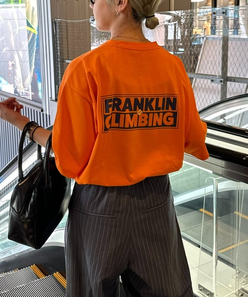 Franklin Climbing(フランクリンクライミング)の「【Franklin Climbing】 バックロゴグラフィックテック半袖Tee(Tシャツ/カットソー・メンズ・ホワイト/ブラック/オレンジ・X-LARGE/LARGE/MEDIUM)」の1枚目の写真