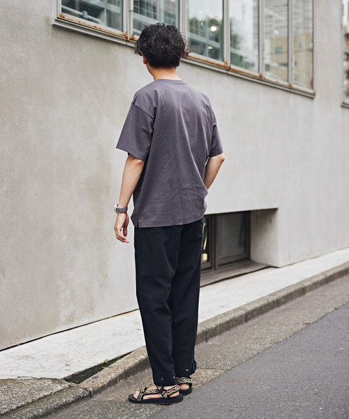 JOURNAL STANDARD relume（ジャーナルスタンダード　レリューム）の「50/-ポンチクルーネックTシャツ（Tシャツ/カットソー・メンズ・ホワイト/ネイビー/ブラックミックス/ベージュ系その他・SMALL/LARGE/MEDIUM）」の9枚目の写真