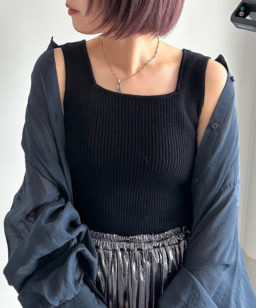 apres jour mignon（アプレジュールミニョン）の「ニットスクエアネックタンク【ZOZOTOWN限定アイテム】（タンクトップ・レディース・ブルー/ブラック系その他/ブラック/アイボリー/パープル/マスタード/レッド/グリーン・フリー/X-LARGE）」の17枚目の写真