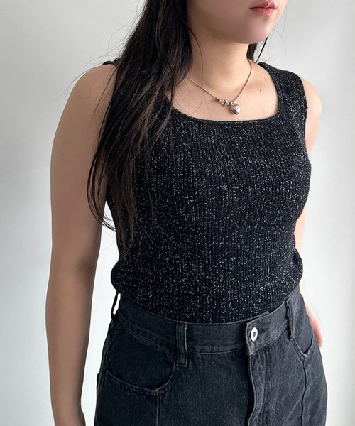 apres jour mignon（アプレジュールミニョン）の「ニットスクエアネックタンク【ZOZOTOWN限定アイテム】（タンクトップ・レディース・ブルー/ブラック系その他/ブラック/アイボリー/パープル/マスタード/レッド/グリーン・フリー/X-LARGE）」の22枚目の写真