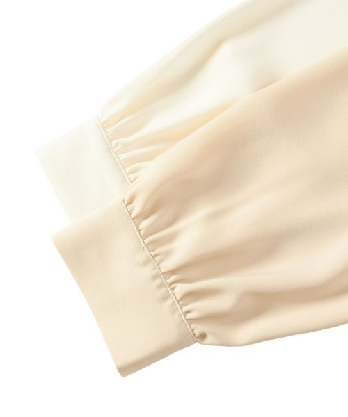 F i.n.t（フィント）の「2WAYオフショルカラーブラウス/F&A/fint（シャツ/ブラウス・レディース・オフホワイト/ライトベージュ・FREE）」の21枚目の写真