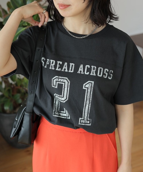 LEPSIM(レプシィム)の「ナンバリングT 115176(Tシャツ/カットソー・レディース・トップグレー/チャコールグレー/オフホワイト・FREE)」の3枚目の写真