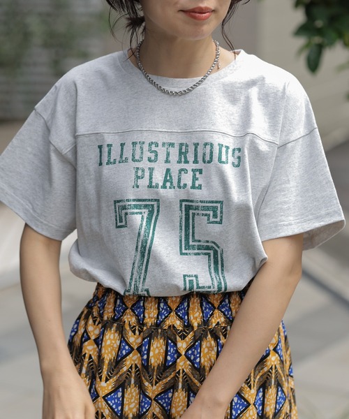 LEPSIM(レプシィム)の「ナンバリングT 115176(Tシャツ/カットソー・レディース・トップグレー/チャコールグレー/オフホワイト・FREE)」の1枚目の写真