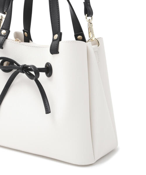 EDIT COLOGNE（エディットコロン）の「【美人百花4月号 掲載商品】リボントートバッグ（ショルダーバッグ・レディース・ベージュ/ホワイト/ブラック・ﾌﾘ-）」の13枚目の写真