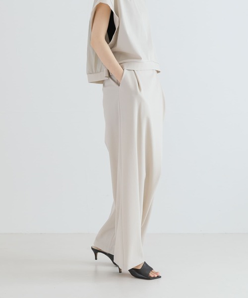 URBAN RESEARCH（アーバンリサーチ）の「『MADE IN JAPAN』ハリプルジャージーセミワイドパンツ（その他パンツ・レディース・ベージュ/ブラック・FREE）」の14枚目の写真