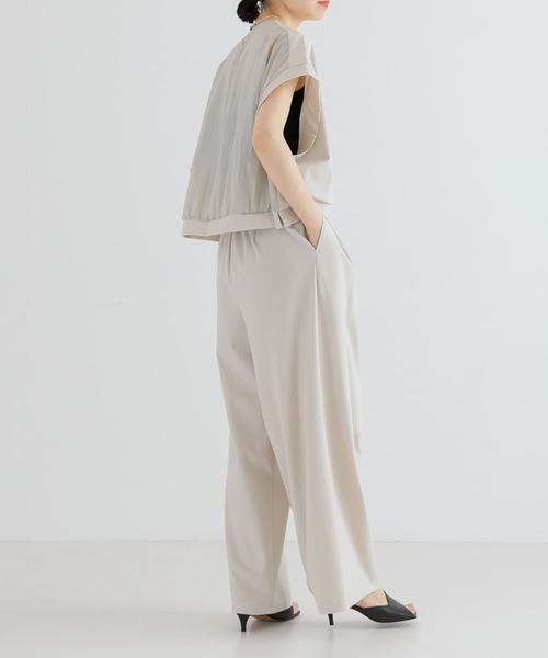 URBAN RESEARCH（アーバンリサーチ）の「『MADE IN JAPAN』ハリプルジャージーセミワイドパンツ（その他パンツ・レディース・ベージュ/ブラック・FREE）」の16枚目の写真