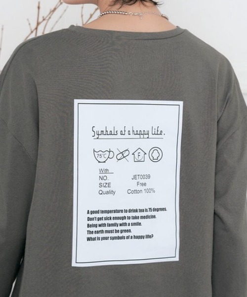 E&C closet…(イーアンドシークローゼット)の「バックタグ&ロゴ ロングTシャツ(Tシャツ/カットソー・レディース・チャコールグレー/オフホワイト/ブラック・FREE)」の3枚目の写真