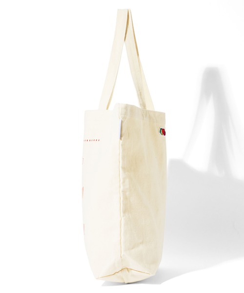 FRUIT OF THE LOOM(フルーツオブザルーム)の「【MARION CREPES × FRUIT OF THE LOOM】マリオンクレープ × フルーツオブザルーム TOTE BAG A(トートバッグ・レディース・オフホワイト/ブラック・FREE)」の7枚目の写真