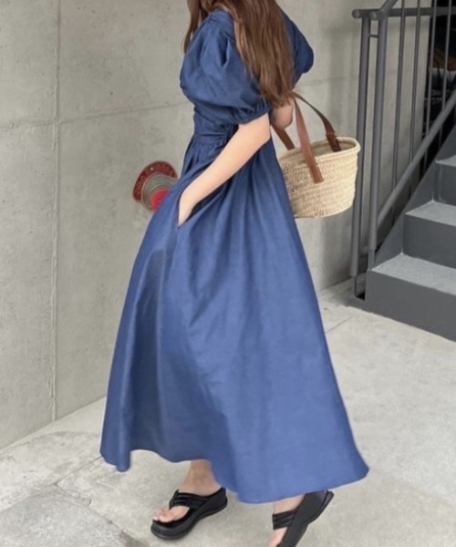 FREE STYLISTS(フリー スタイリスト)の「YUGA_YGMC パールボタン ボリュームフレアワンピース(ワンピース・レディース・ネイビー/ライトブルー・FREE)」の6枚目の写真