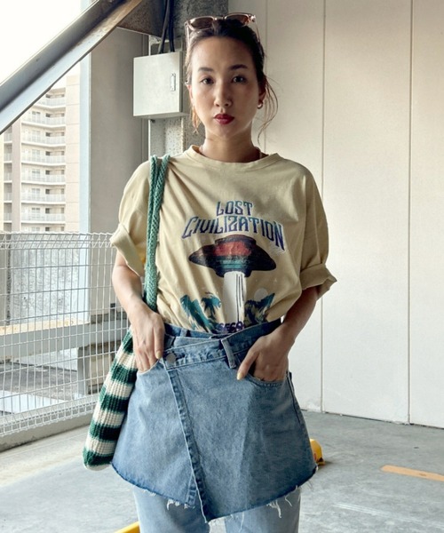 RODEO CROWNS WIDE BOWL（ロデオクラウンズワイドボウル）の「LC SPEACE Tシャツ（Tシャツ/カットソー・レディース・ライトベージュ/カーキ/ブラック・FREE）」の20枚目の写真