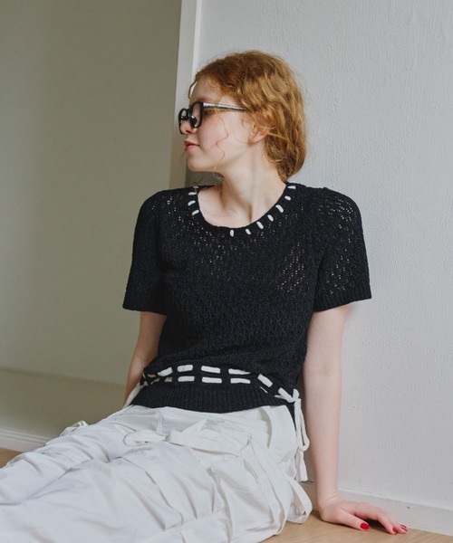 idem（イデム）の「hand stitch tops/半袖ニット（ニット/セーター・レディース・ブラック/ホワイト・FREE）」の21枚目の写真