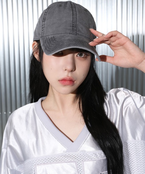 FOLLOWIN（フォロウィン）の「[UNISEX][小頭フィット][オールシーズン可能]パステル ピグメント ビンテージ ウォッシング 無地 ボールキャップ（キャップ・レディース・カーキ/グレー/チャコール/ベージュ/パープル/レッド・ONE SIZE）」の12枚目の写真