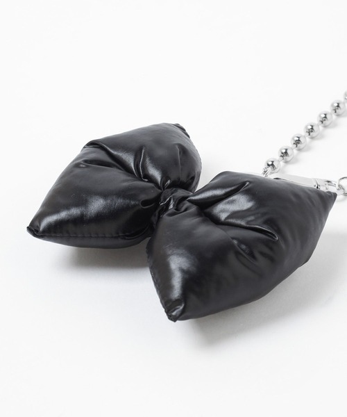 LOWRYS FARM(ローリーズファーム)の「BIGリボンパファーチャーム 127301(キーホルダー・レディース・ブラック/シルバー/ブラック系その他・FREE)」の8枚目の写真