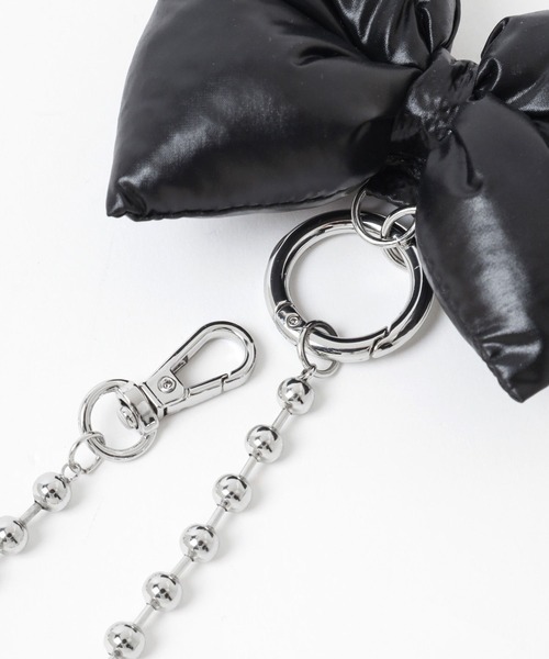 LOWRYS FARM(ローリーズファーム)の「BIGリボンパファーチャーム 127301(キーホルダー・レディース・ブラック/シルバー/ブラック系その他・FREE)」の10枚目の写真