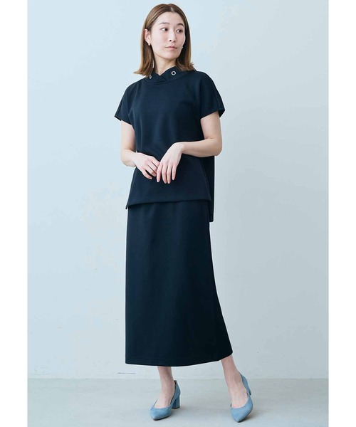 IEDIT（イディット）の「ＩＥＤＩＴ　ほどよいハリ感できれいめカットソー素材の着映えセットアップ（セットアップ・レディース・ブラック/ベージュ系その他・XX-LARGE/X-LARGE/LARGE/MEDIUM/XXX-LARGE/SMALL）」の4枚目の写真