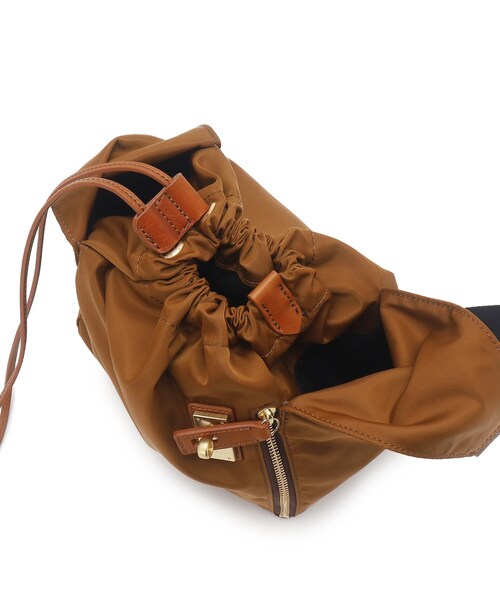 ORSETTO（オルセット）の「ORSETTO（オルセット）【別注カラーあり】METALLO／ナイロントートバッグ（ショルダーバッグ・レディース・ブラウン系/ブラック・00）」の4枚目の写真