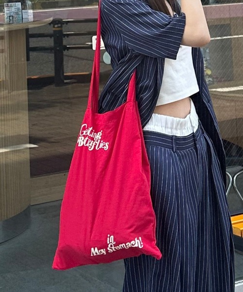 FOREVER 21(フォーエバー トゥエンティーワン)の「【2025SS】アソートロゴトート(トートバッグ・レディース・イエロー/ブルー/オフホワイト/ピンク/レッド/ダークブラウン/ネイビー/ブルー系その他/オレンジ/グリーン/アイボリー/ピンク系その他/ブルー系その他2/ライトピンク/カーキ/ホワイト・FREE)」の15枚目の写真