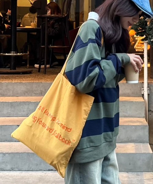 FOREVER 21(フォーエバー トゥエンティーワン)の「【2025SS】アソートロゴトート(トートバッグ・レディース・イエロー/ブルー/オフホワイト/ピンク/レッド/ダークブラウン/ネイビー/ブルー系その他/オレンジ/グリーン/アイボリー/ピンク系その他/ブルー系その他2/ライトピンク/カーキ/ホワイト・FREE)」の16枚目の写真