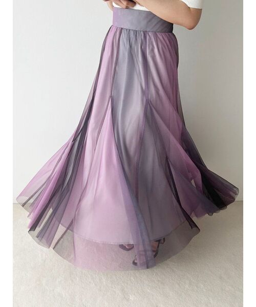 MERCURYDUO(マーキュリーデュオ)の「グラデーションチュールボリュームスカート(スカート・レディース・パープル/ブラウン/その他1・SMALL/MEDIUM)」の2枚目の写真