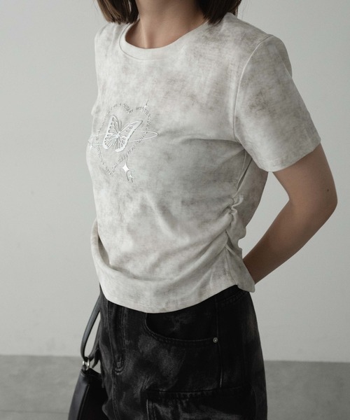dispark（ディスパーク）の「DISPARK/メタリックバタフライサークルロゴT（Tシャツ/カットソー・レディース・スミクロ/アイボリー・FREE）」の6枚目の写真