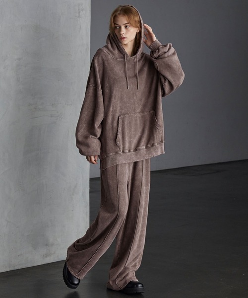 SERACE（セラス）の「【SERACE】Heavy weight vintage design pigment damage hoodie / ヘビーウェイトヴィンテージデザインピグメントダメージパーカー（パーカー・メンズ・ブラック/グレー/ブラウン・M/L）」の6枚目の写真