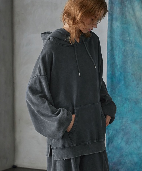 SERACE（セラス）の「【SERACE】Heavy weight vintage design pigment damage hoodie / ヘビーウェイトヴィンテージデザインピグメントダメージパーカー（パーカー・メンズ・ブラック/グレー/ブラウン・M/L）」の20枚目の写真
