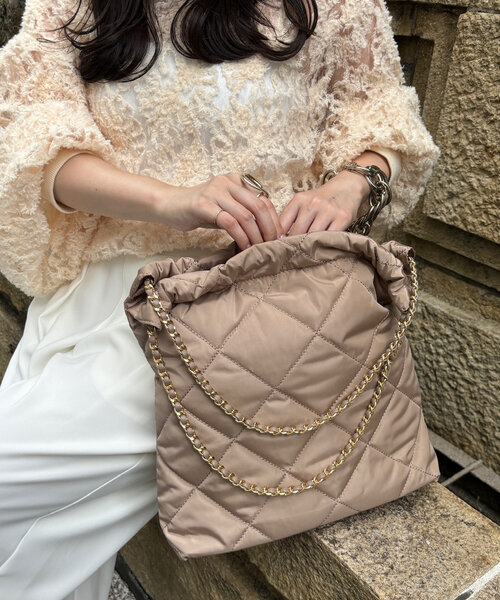 WEB限定】キルティングチェーンショルダー（ショルダーバッグ