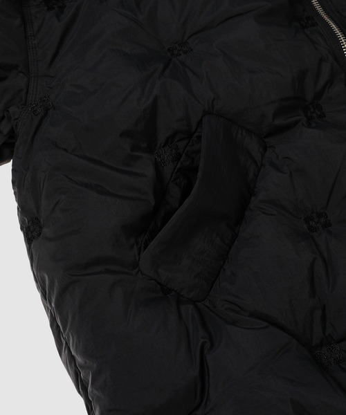 GANNI（ガニー）の「Nylon Tech Puffer Midi Jacket（ダウンジャケット/コート・レディース・ブラック・S/M）」の7枚目の写真