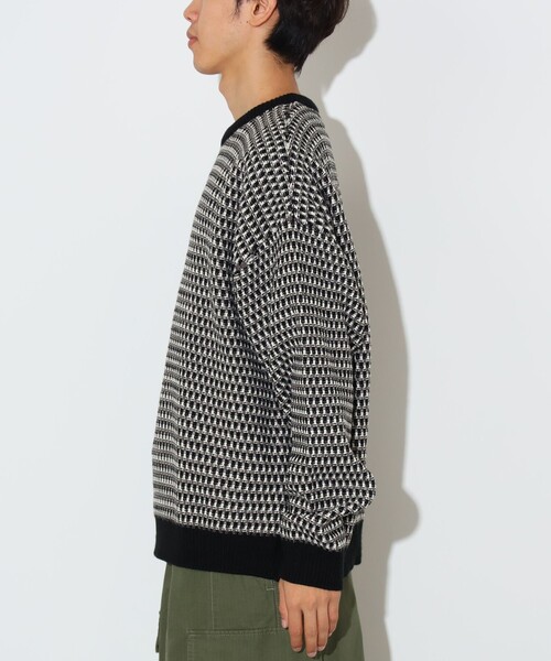 BEAMS HEART(ビームスハート)の「ポップコーン編み クルーネック ニット(ニット/セーター・メンズ・ネイビー/ブラック・SMALL/MEDIUM/LARGE)」の11枚目の写真