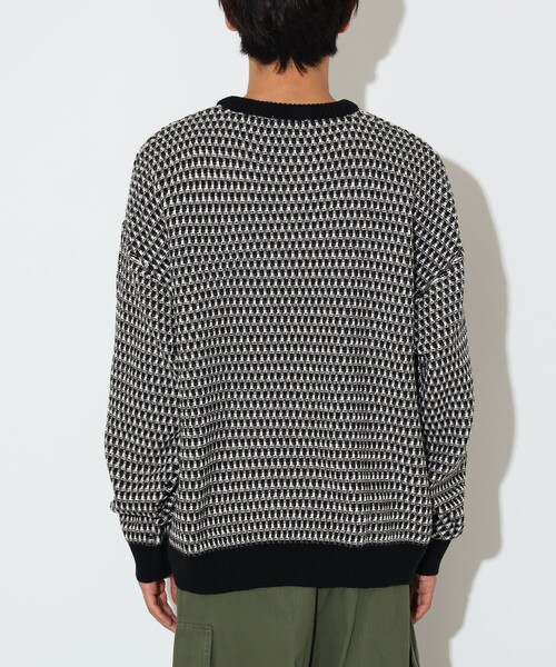 BEAMS HEART(ビームスハート)の「ポップコーン編み クルーネック ニット(ニット/セーター・メンズ・ネイビー/ブラック・SMALL/MEDIUM/LARGE)」の12枚目の写真