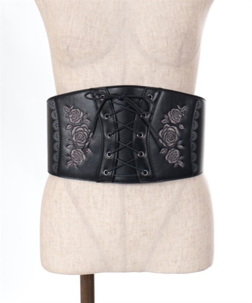 【ozzon】ポケット付き 薔薇の刺繍 コルセットベルト　黒 axes femme（アクシーズファム）の「ローズ刺繍コルセットベルト