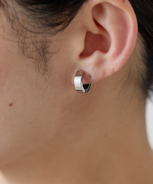 ear PAPILLONNER(イアパピヨネ)の「《金属アレルギー対応/ステンレス》バイカラーイヤリング(イヤリング・レディース・シルバー/ゴールド・FREE)」の14枚目の写真