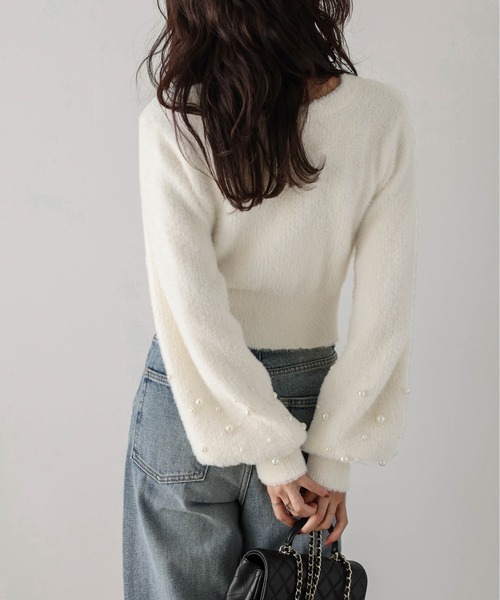 AMELY(エミリー)の「2wayパール袖ニットカーディガン(ニット/セーター・レディース・アイボリー/ブラック/グレー・フリー)」の5枚目の写真