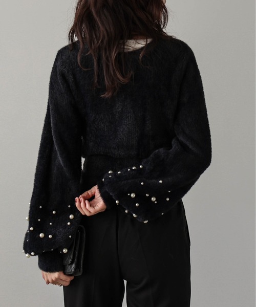 AMELY(エミリー)の「2wayパール袖ニットカーディガン(ニット/セーター・レディース・アイボリー/ブラック/グレー・フリー)」の15枚目の写真