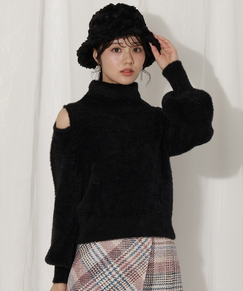 WILLSELECTION（ウィルセレクション）の「ショルダースリットオフタートルフェザーニット（ニット/セーター・レディース・ブラック/オフホワイト/ベージュ/ピンク・FREE）」の11枚目の写真