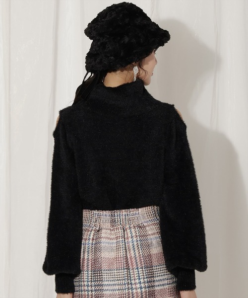 WILLSELECTION（ウィルセレクション）の「ショルダースリットオフタートルフェザーニット（ニット/セーター・レディース・ブラック/オフホワイト/ベージュ/ピンク・FREE）」の13枚目の写真