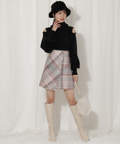 WILLSELECTION（ウィルセレクション）の「ショルダースリットオフタートルフェザーニット（ニット/セーター・レディース・ブラック/オフホワイト/ベージュ/ピンク・FREE）」の16枚目の写真