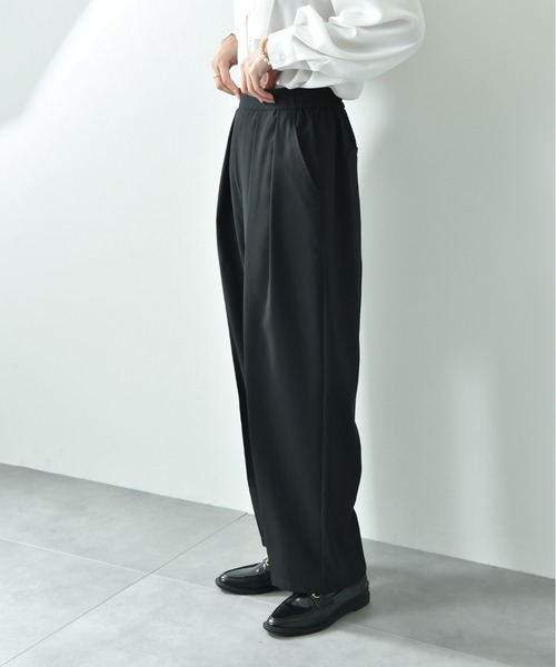 CLOCHE（クロシェ）の「【ＣＬＯＣＨＥ】Ｒｅｆｌａｘ　ＥＣＯウェザーストレッチテーパードパンツ（その他パンツ・レディース・ブラック/チャコールグレー・FREE）」の22枚目の写真